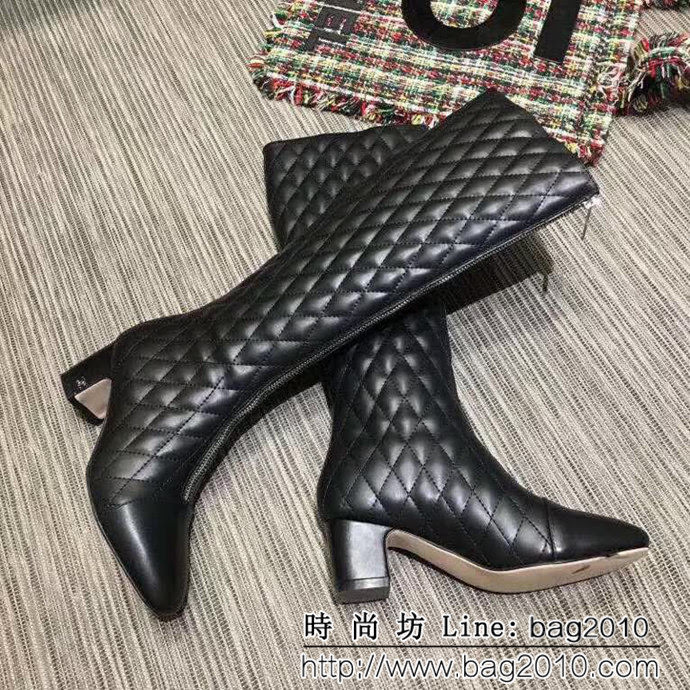 CHANEL香奈兒 2018最新電繡款 百搭經典款 16寸牛皮長靴 QZS2556